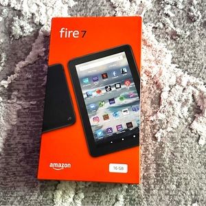 Amazon
Fire 7 Tablet with 7" Display and 16 GB (12th generation)